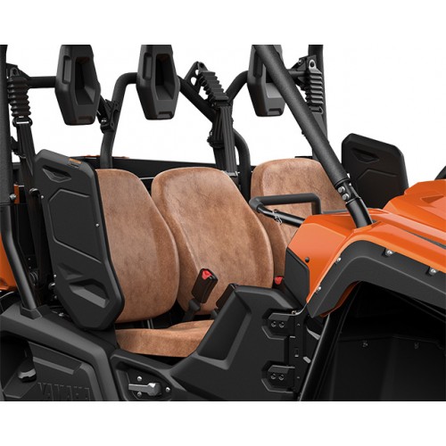 Spacious 3-seat layout